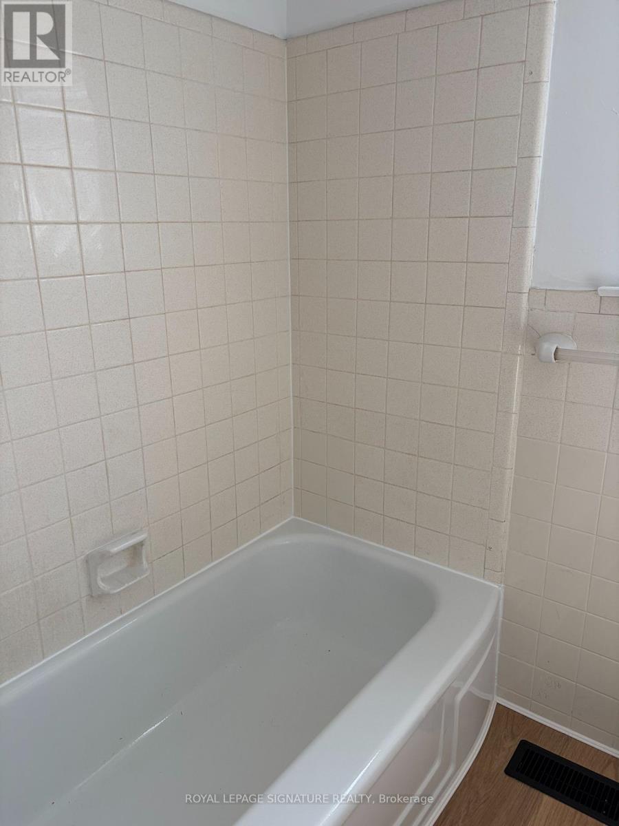 7 Limevale Crescent, Toronto, Ontario  M1E 2K5 - Photo 10 - E12881160