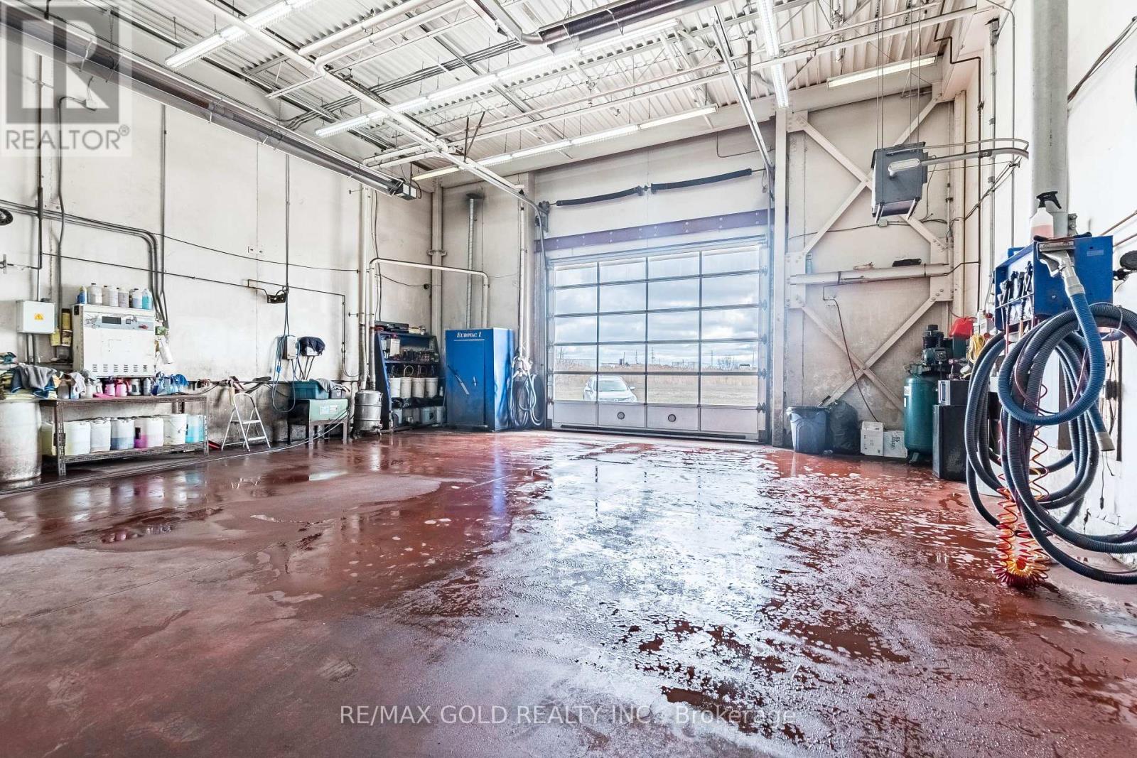 2 - 7091 Hurontario Street, Mississauga, Ontario  L5S 1Z8 - Photo 9 - W12872064