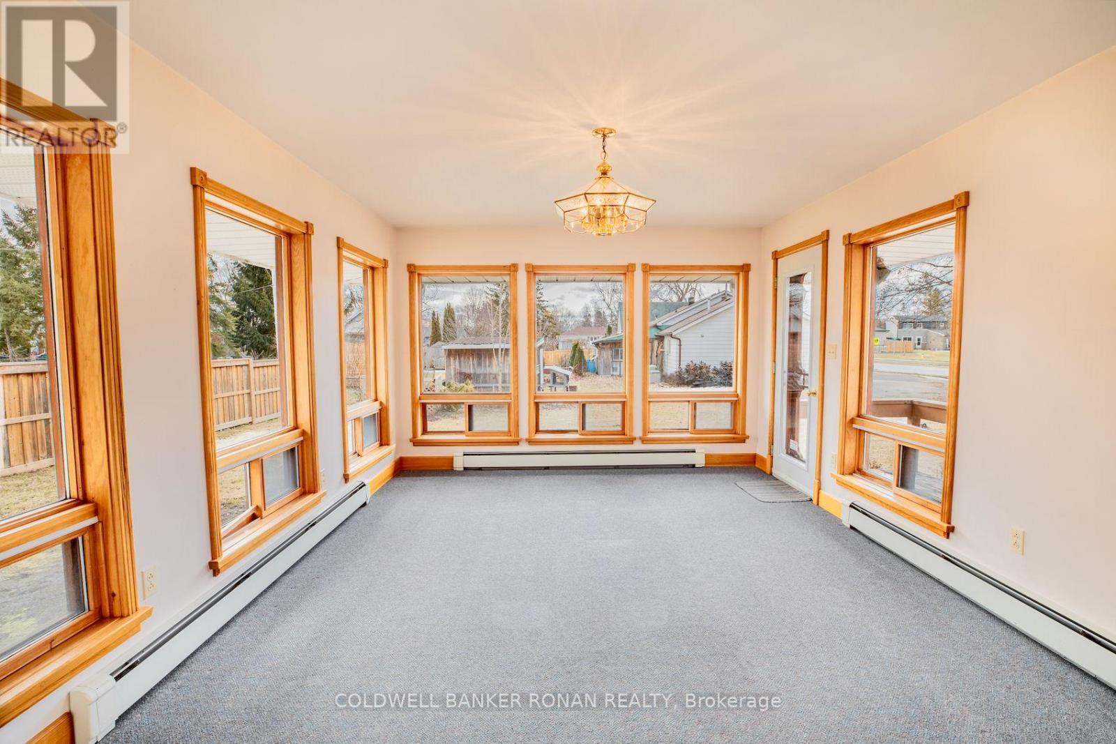 215 Albert Street W, New Tecumseth (Alliston), Ontario  L9R 1B6 - Photo 13 - N12881144