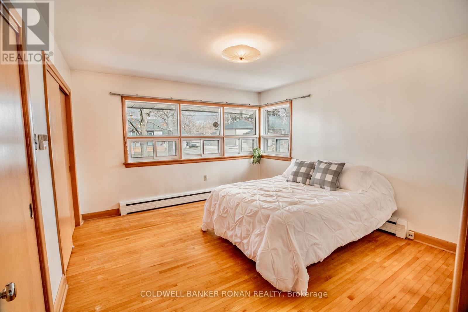 215 Albert Street W, New Tecumseth (Alliston), Ontario  L9R 1B6 - Photo 14 - N12881144