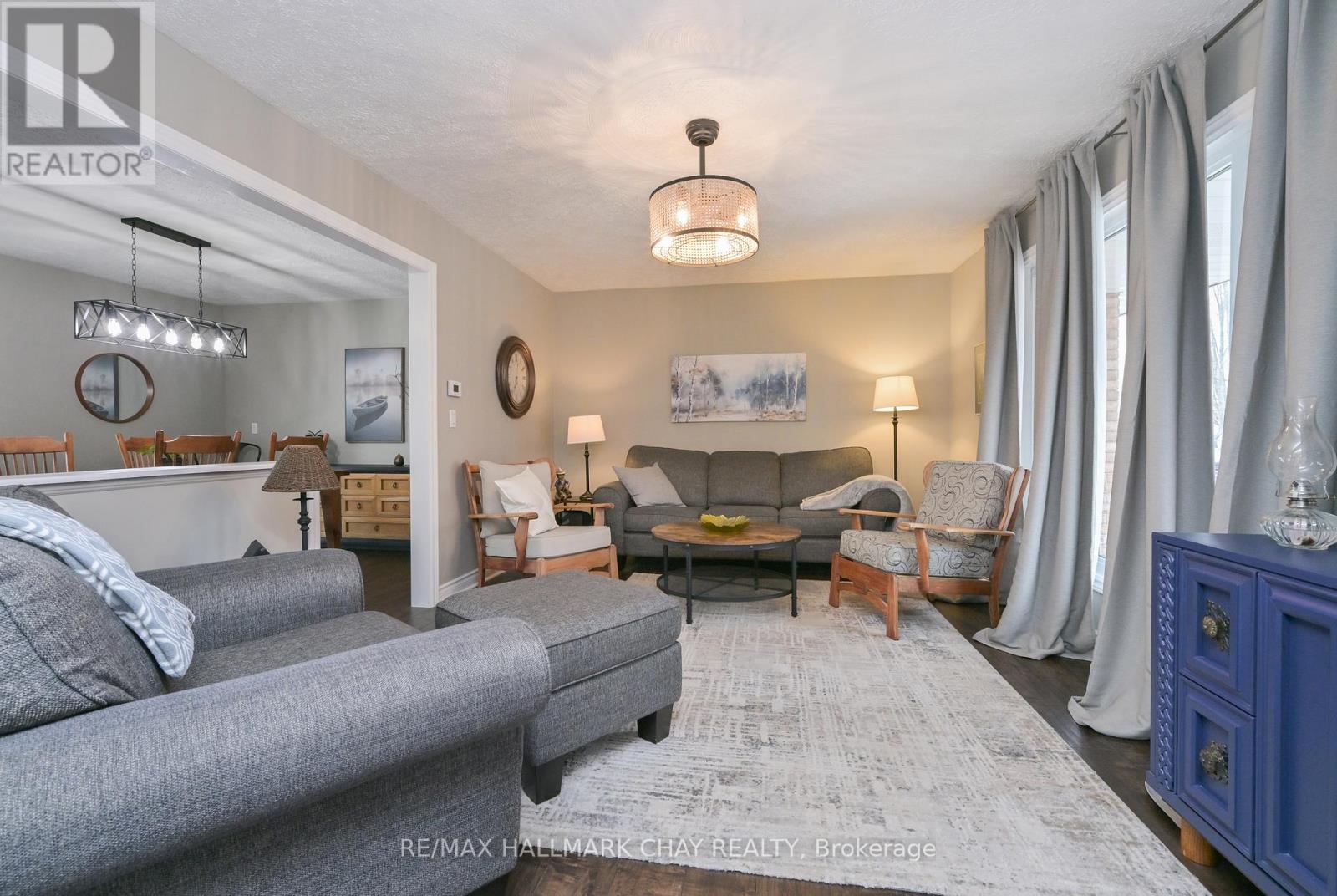 6439 20th Side Road, Essa, Ontario  L0M 1B0 - Photo 14 - N12881184