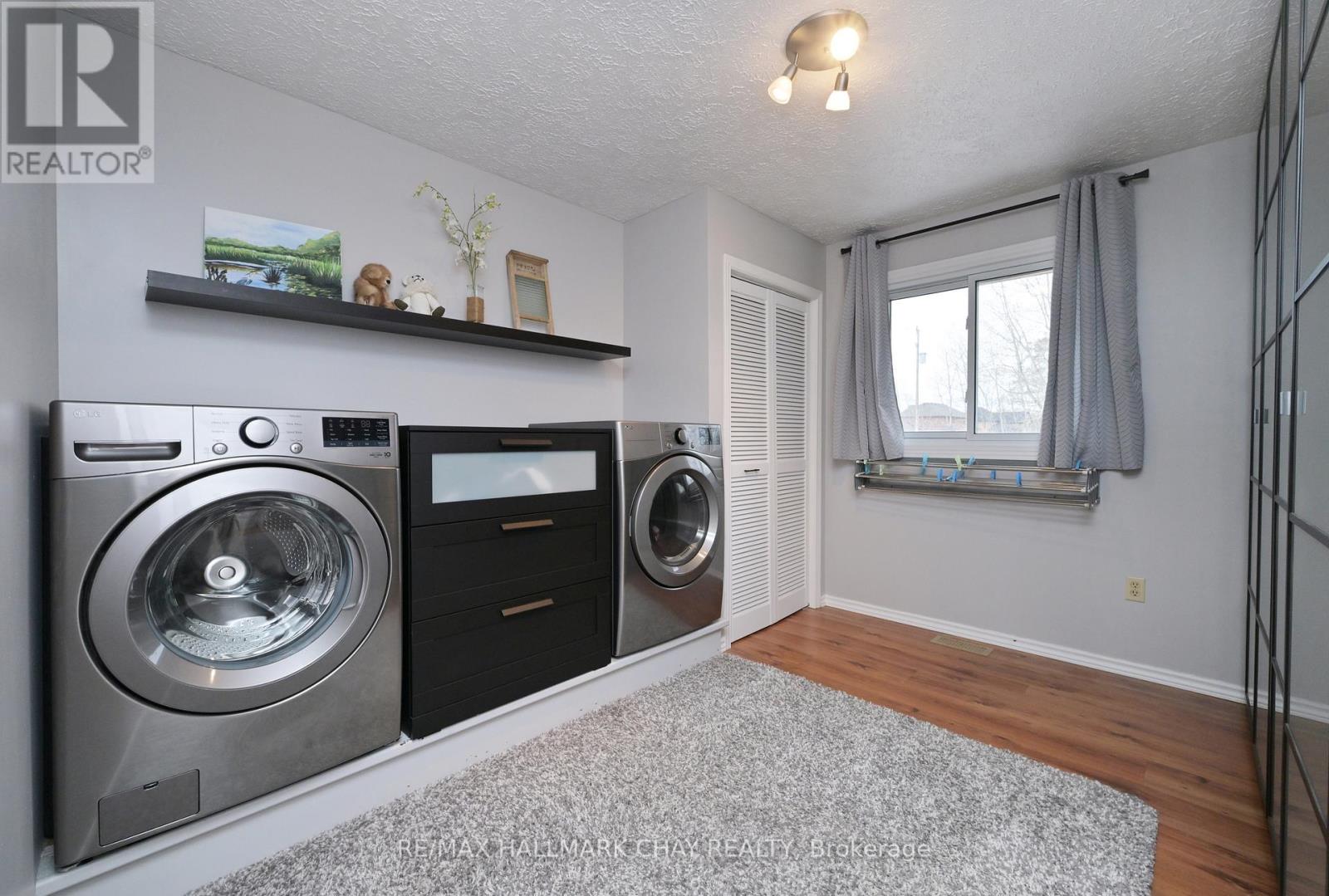 6439 20th Side Road, Essa, Ontario  L0M 1B0 - Photo 20 - N12881184