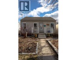 364 TRAGINA Avenue N, Hamilton, Ontario