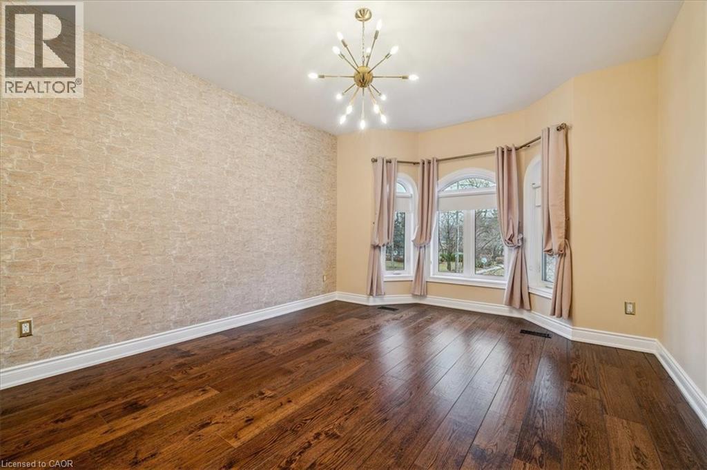 1379 Rebecca Street, Oakville, Ontario  L6L 1Z3 - Photo 22 - 40807379