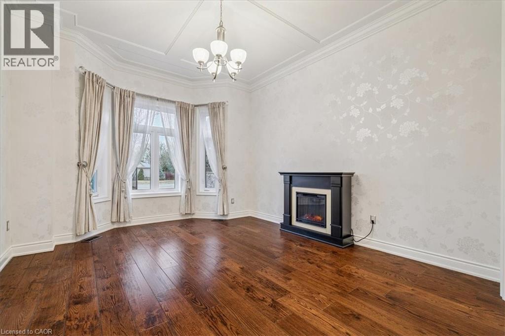 1379 Rebecca Street, Oakville, Ontario  L6L 1Z3 - Photo 5 - 40807379