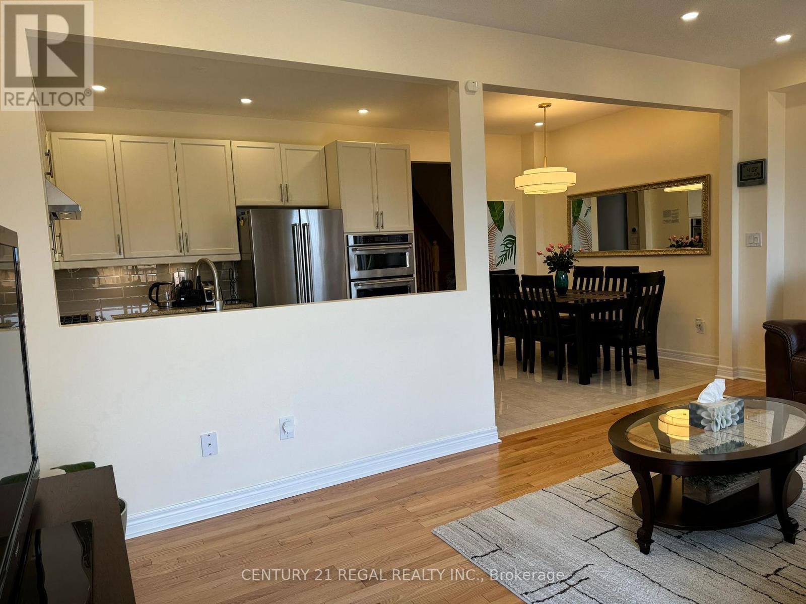 609 Mockridge Terrace, Milton (Ha Harrison), Ontario  L9T 8W2 - Photo 5 - W12881078