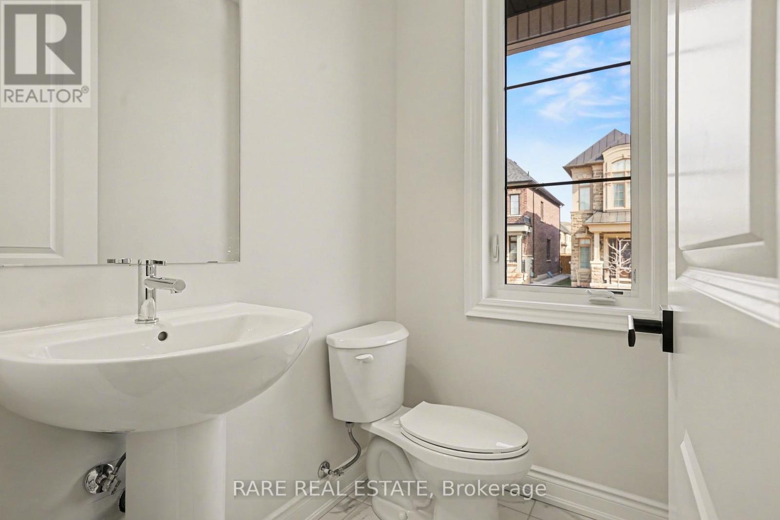 1236 Queens Plate Road W, Oakville, Ontario  L6M 5M3 - Photo 38 - W12881102