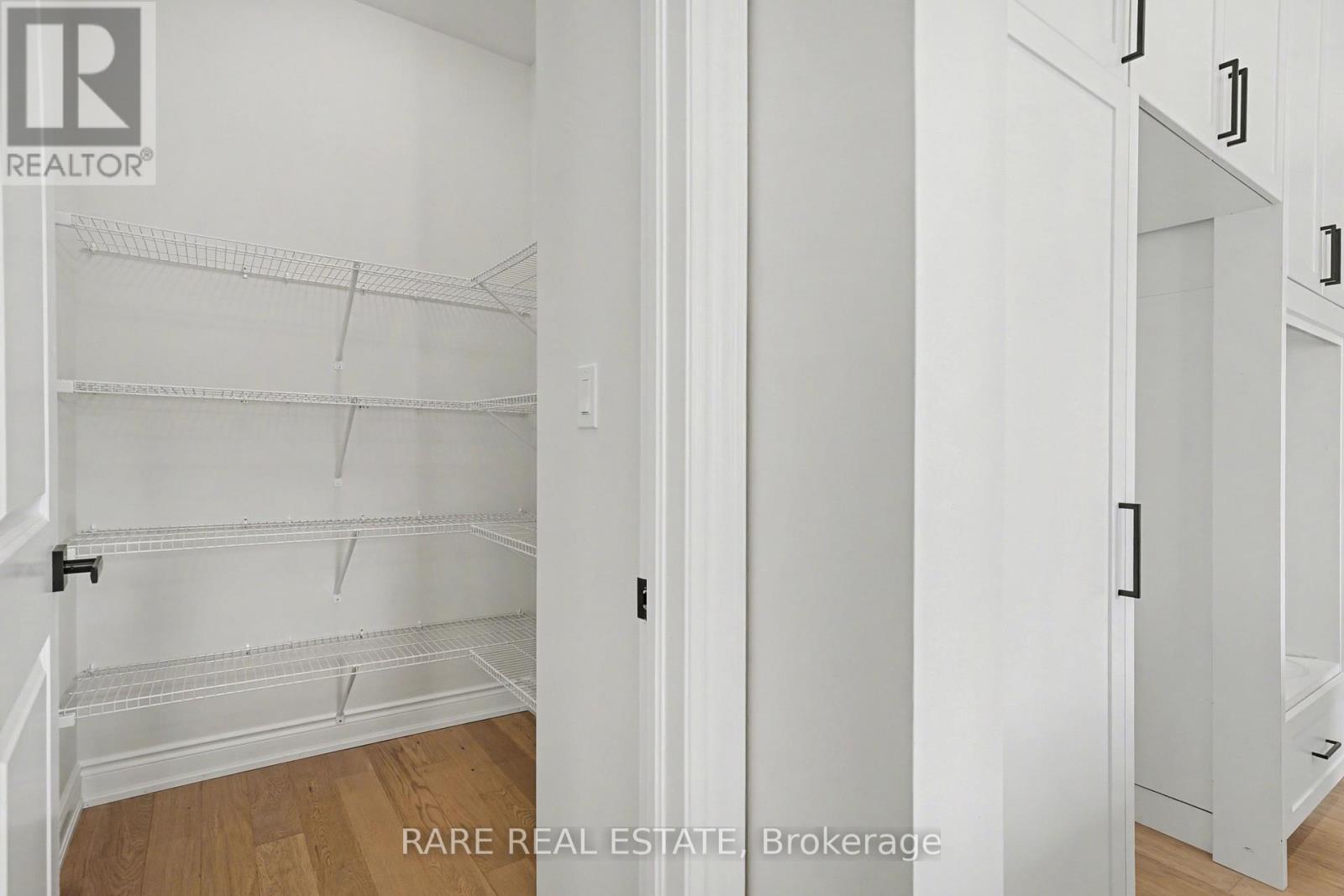 1236 Queens Plate Road W, Oakville, Ontario  L6M 5M3 - Photo 42 - W12881102