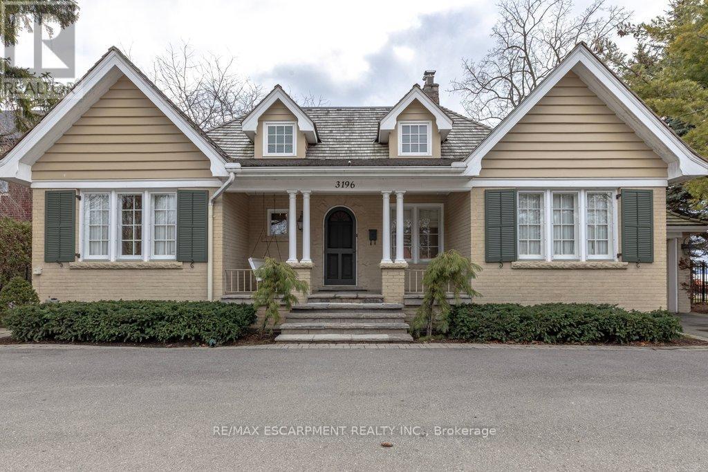 3196 LAKESHORE ROAD, Burlington, Ontario