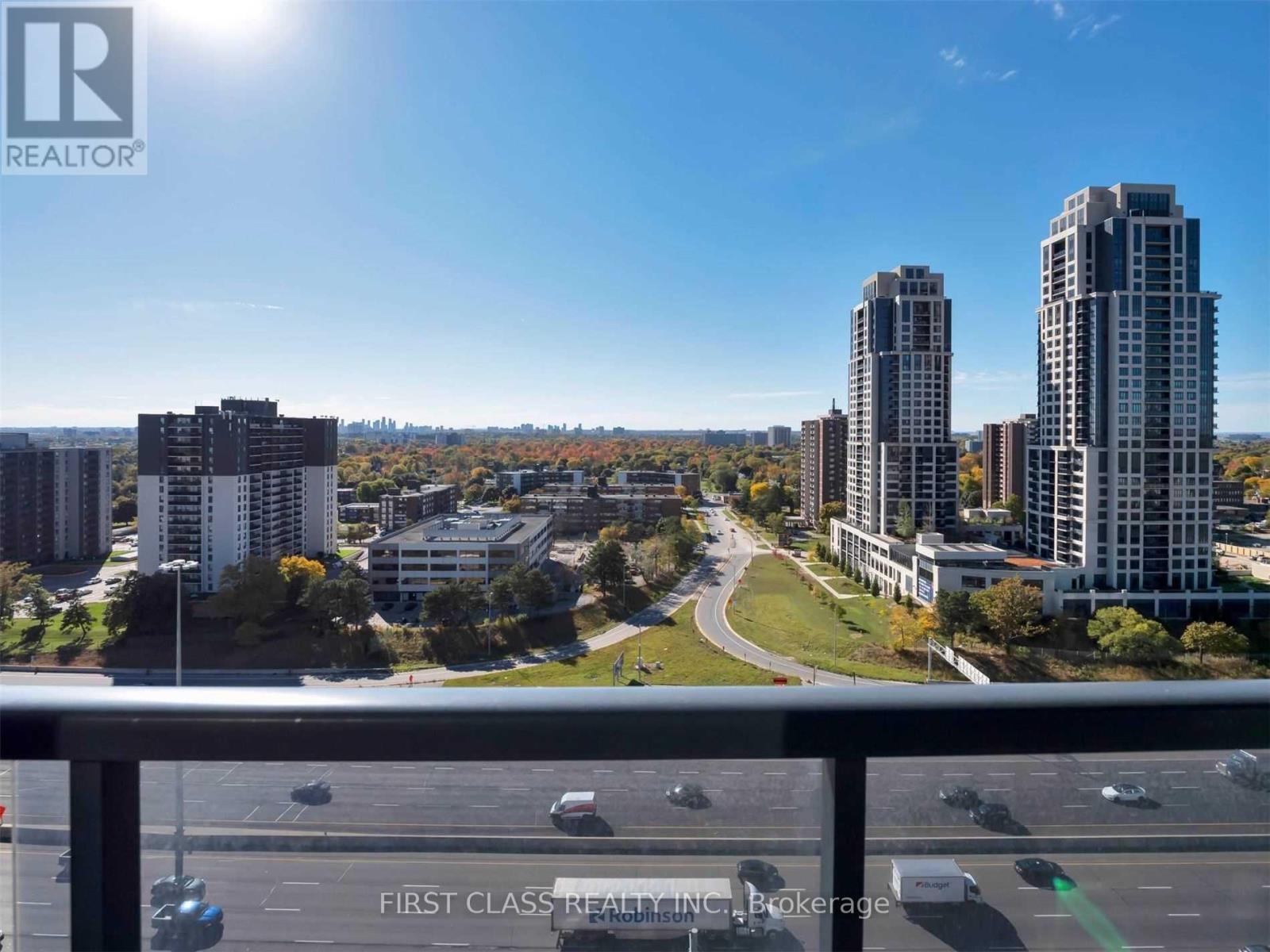 1508 - 5 Valhalla Inn Road, Toronto (Islington-City Centre West), Ontario  M9B 0B1 - Photo 3 - W12881180