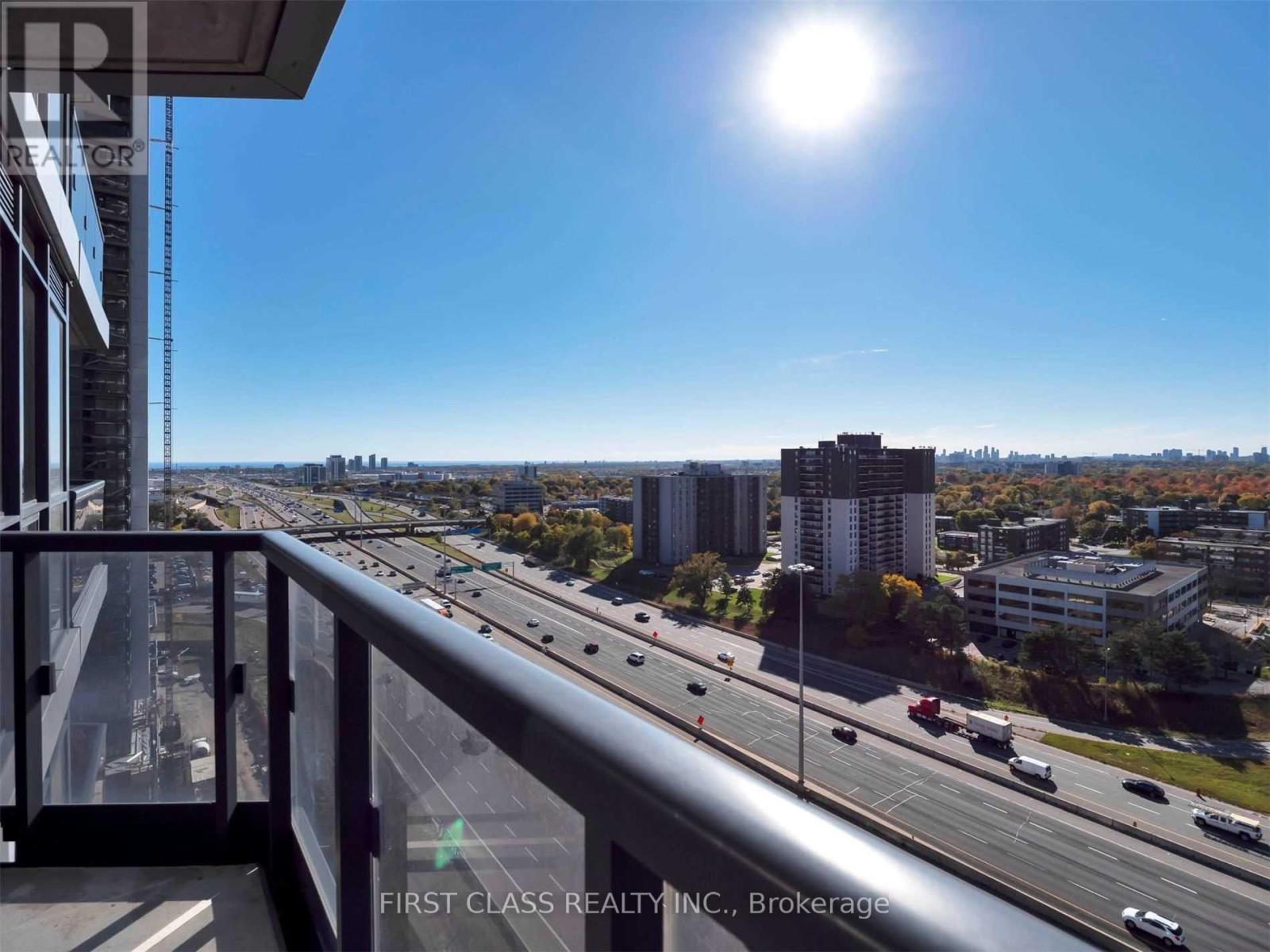 1508 - 5 Valhalla Inn Road, Toronto (Islington-City Centre West), Ontario  M9B 0B1 - Photo 4 - W12881180