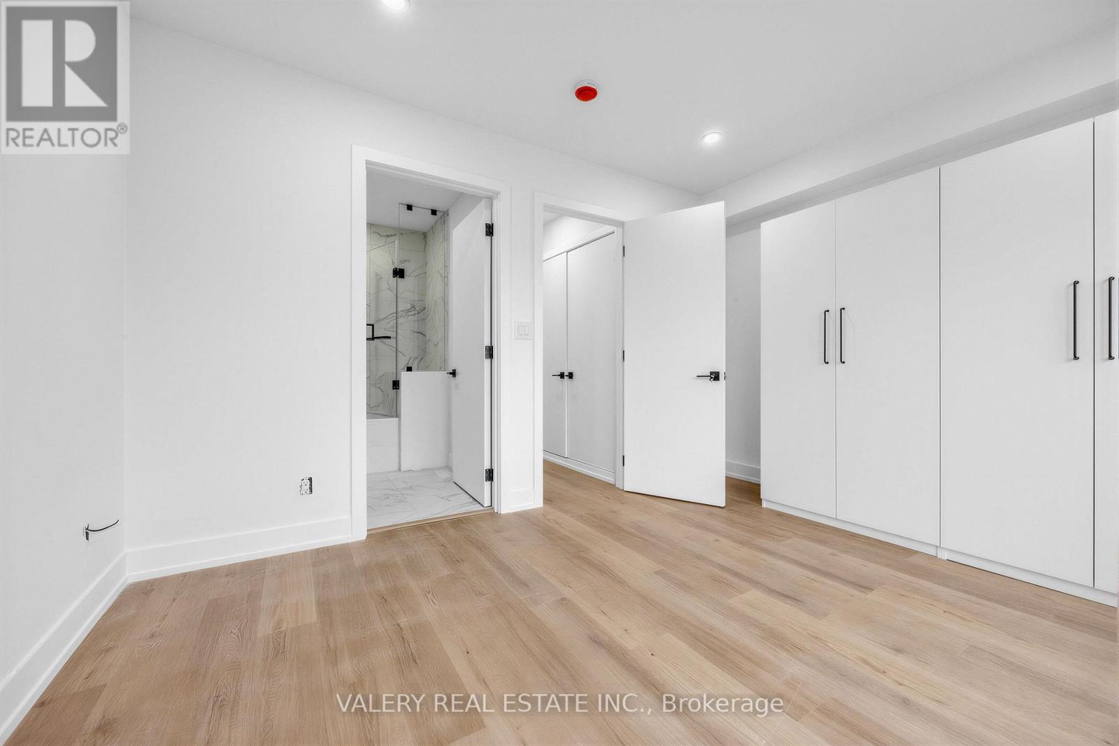 B - 1115 Islington Avenue, Toronto (Stonegate-Queensway), Ontario  M8Z 4S3 - Photo 15 - W12881194