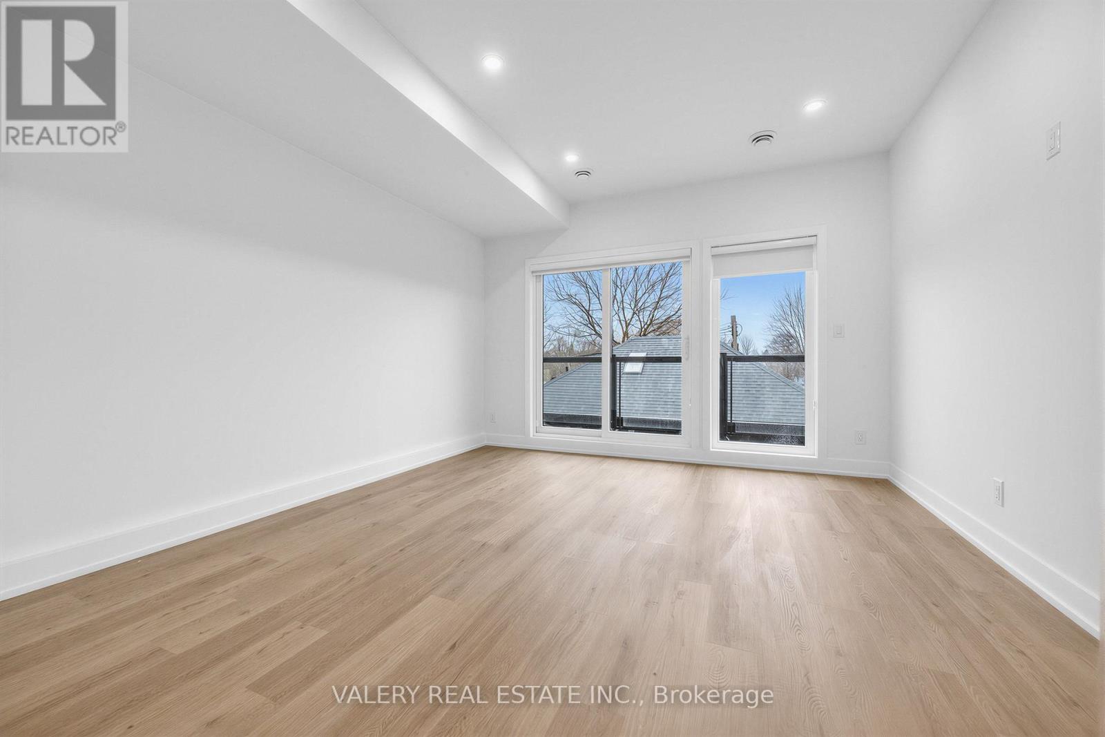 B - 1115 Islington Avenue, Toronto (Stonegate-Queensway), Ontario  M8Z 4S3 - Photo 8 - W12881194