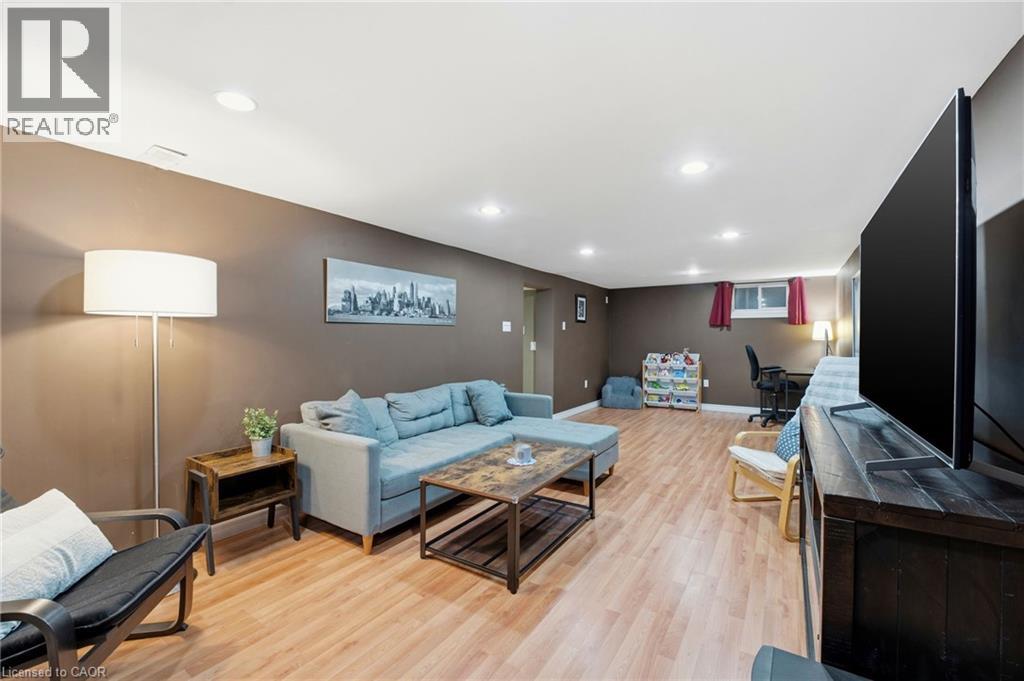 41 Ridgewood Avenue, Kitchener, Ontario  N2H 4L1 - Photo 17 - 40812125