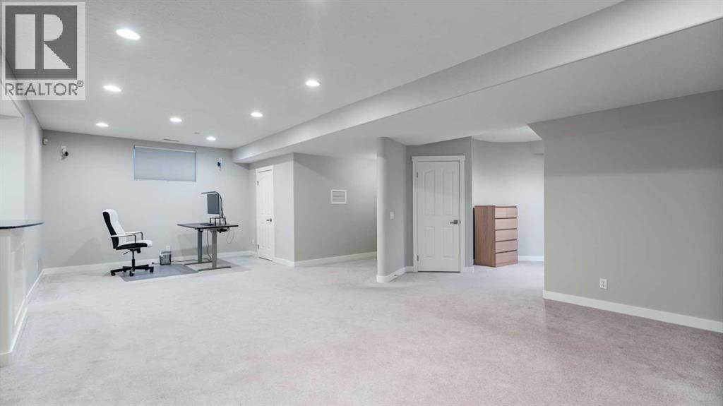 39 Mt Douglas Point Se, Calgary, Alberta  T2Z 3J6 - Photo 40 - A2289197