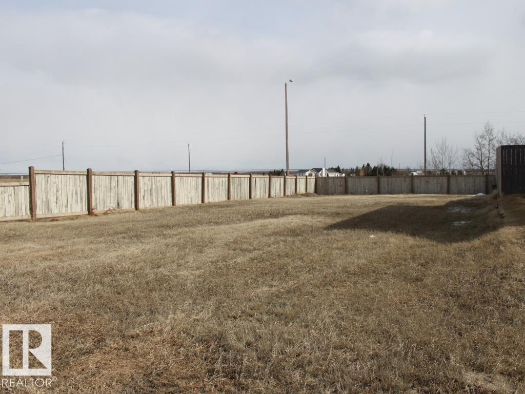 1 Beaverhill View Cr, Tofield, Alberta  T0B 4J0 - Photo 4 - E4477388