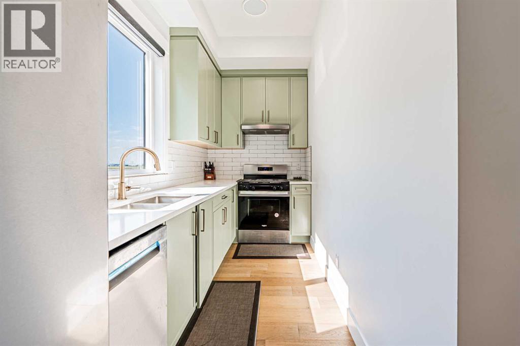 424 Watercrest Place, Chestermere, Alberta  T1X 2Y9 - Photo 9 - A2293178