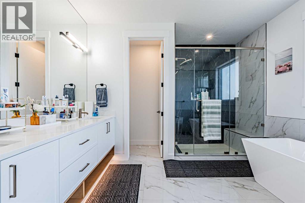 424 Watercrest Place, Chestermere, Alberta  T1X 2Y9 - Photo 28 - A2293178