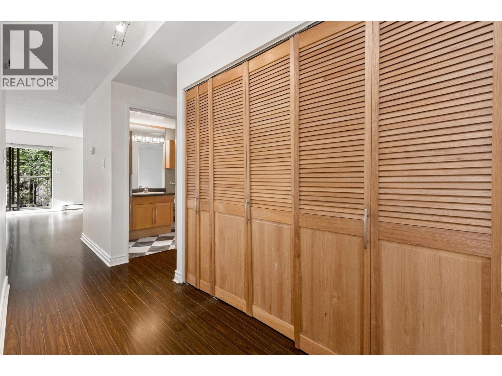 203 330 E 1st Street, North Vancouver, British Columbia  V7L 1B5 - Photo 14 - R3092002