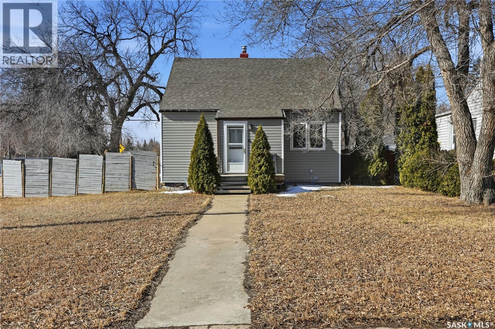 1006 Monk AVENUE, Moose Jaw, Saskatchewan