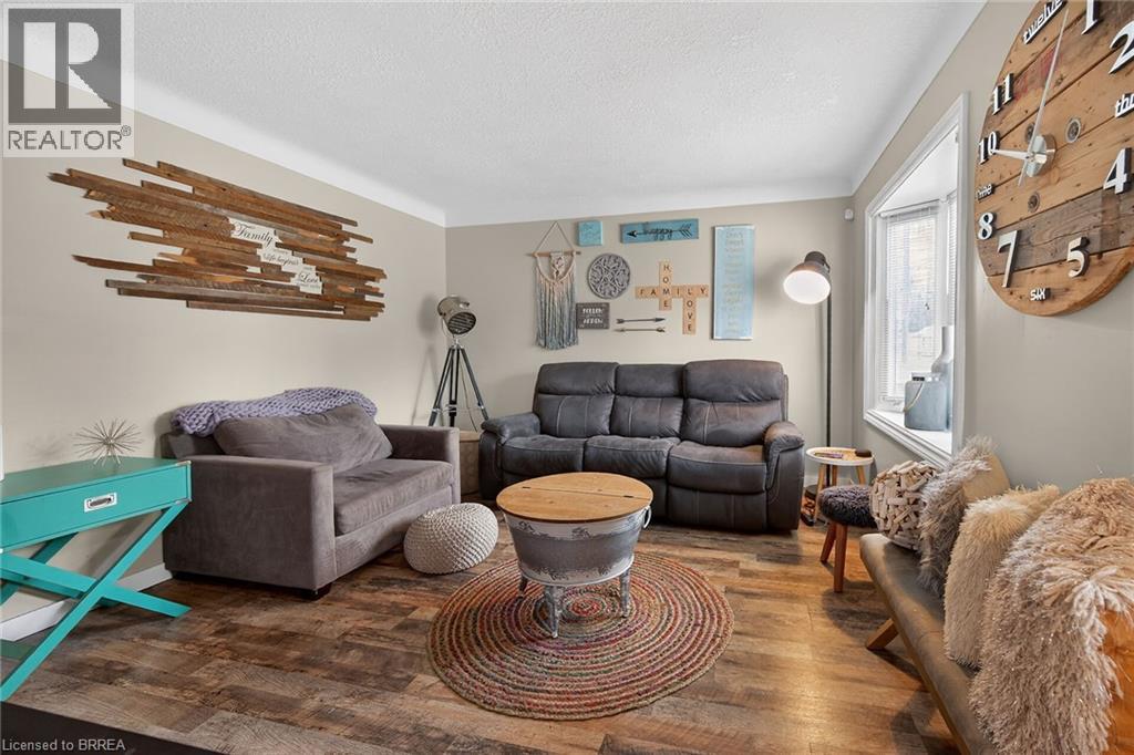 72 Morton Avenue, Brantford, Ontario  N3R 2N8 - Photo 17 - 40812114