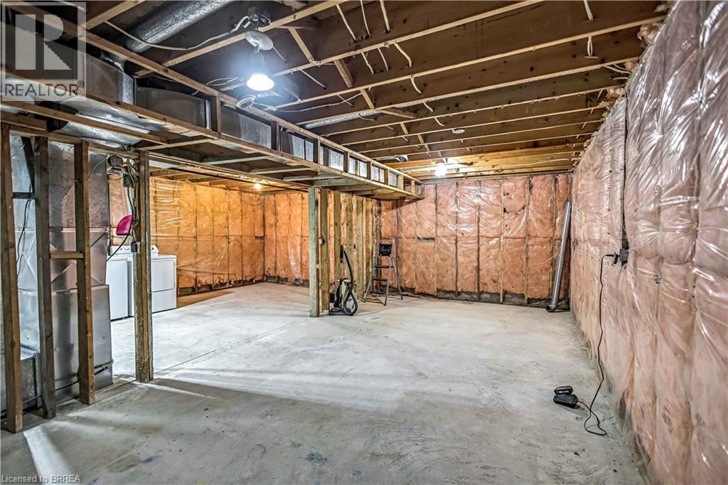 52 Charles Street, Brantford, Ontario  N3T 1B3 - Photo 35 - 40811637