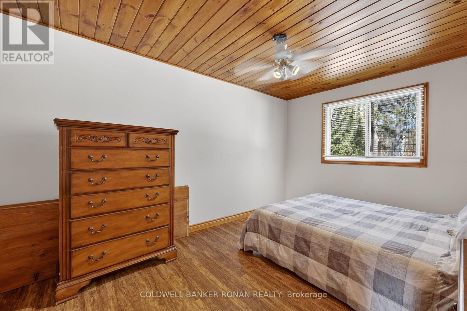 363 Santas Village Road, Bracebridge, Ontario  P1L 1W8 - Photo 18 - X12881152