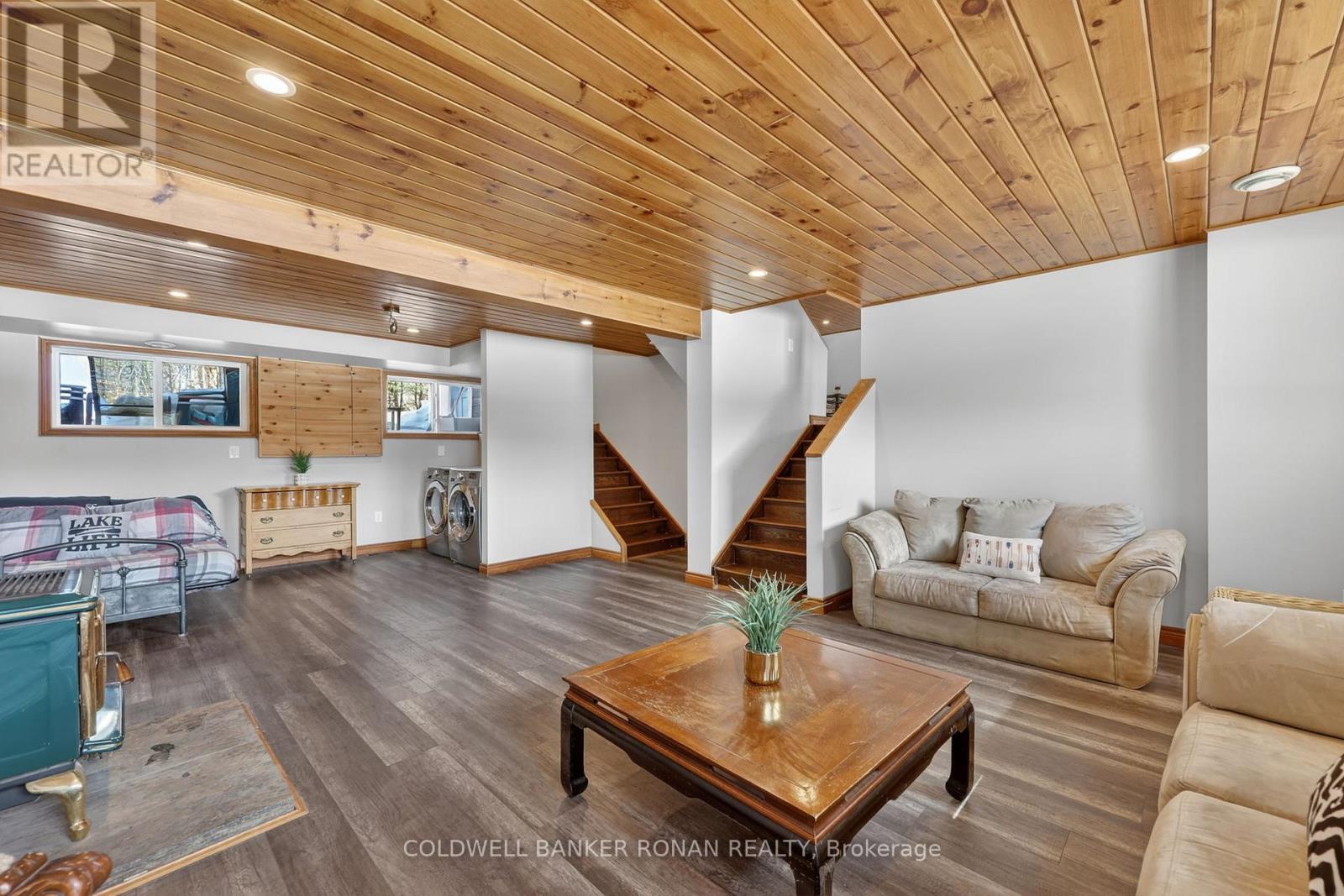 363 Santas Village Road, Bracebridge, Ontario  P1L 1W8 - Photo 26 - X12881152