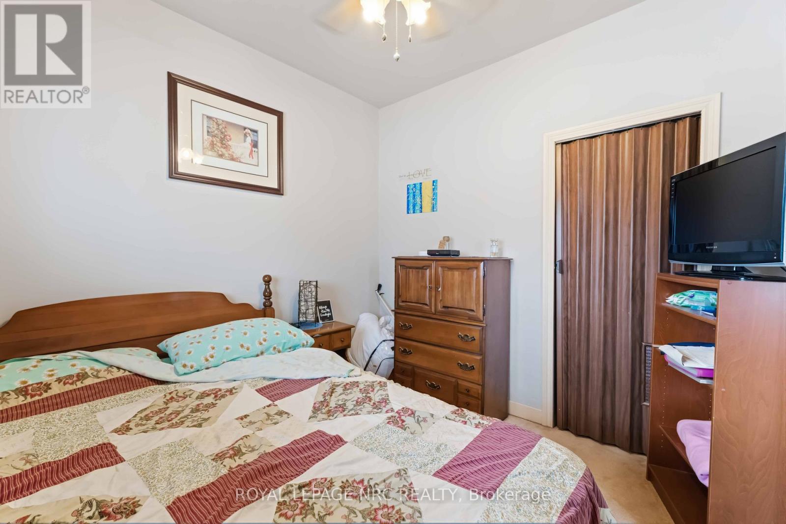 421 Talbot Street, Hamilton, Ontario  L8H 6T6 - Photo 15 - X12881158