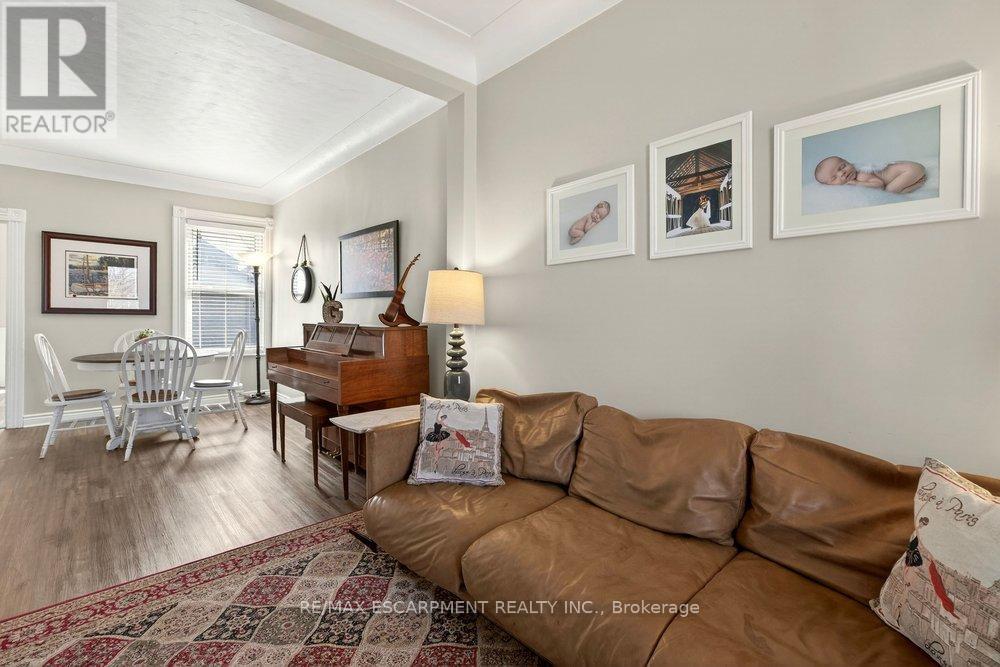 13 Richmond Street, Hamilton, Ontario  L8P 4J3 - Photo 10 - X12881176