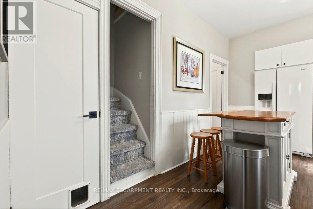 13 Richmond Street, Hamilton, Ontario  L8P 4J3 - Photo 15 - X12881176