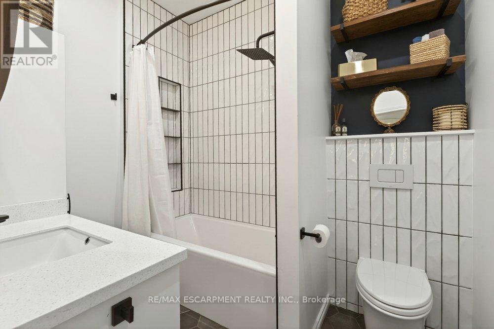 13 Richmond Street, Hamilton, Ontario  L8P 4J3 - Photo 19 - X12881176