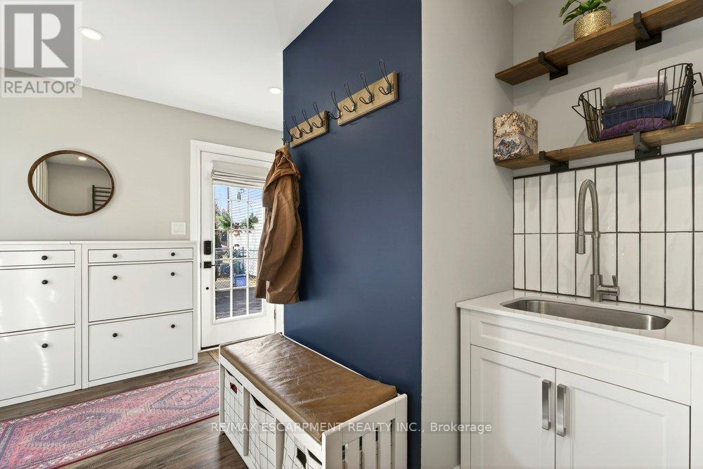 13 Richmond Street, Hamilton, Ontario  L8P 4J3 - Photo 22 - X12881176