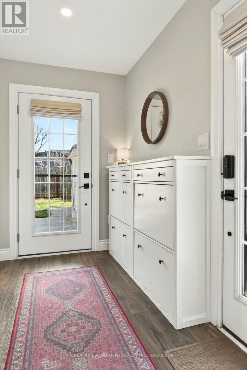 13 Richmond Street, Hamilton, Ontario  L8P 4J3 - Photo 23 - X12881176