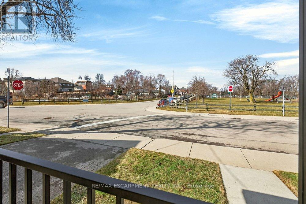 13 Richmond Street, Hamilton, Ontario  L8P 4J3 - Photo 46 - X12881176