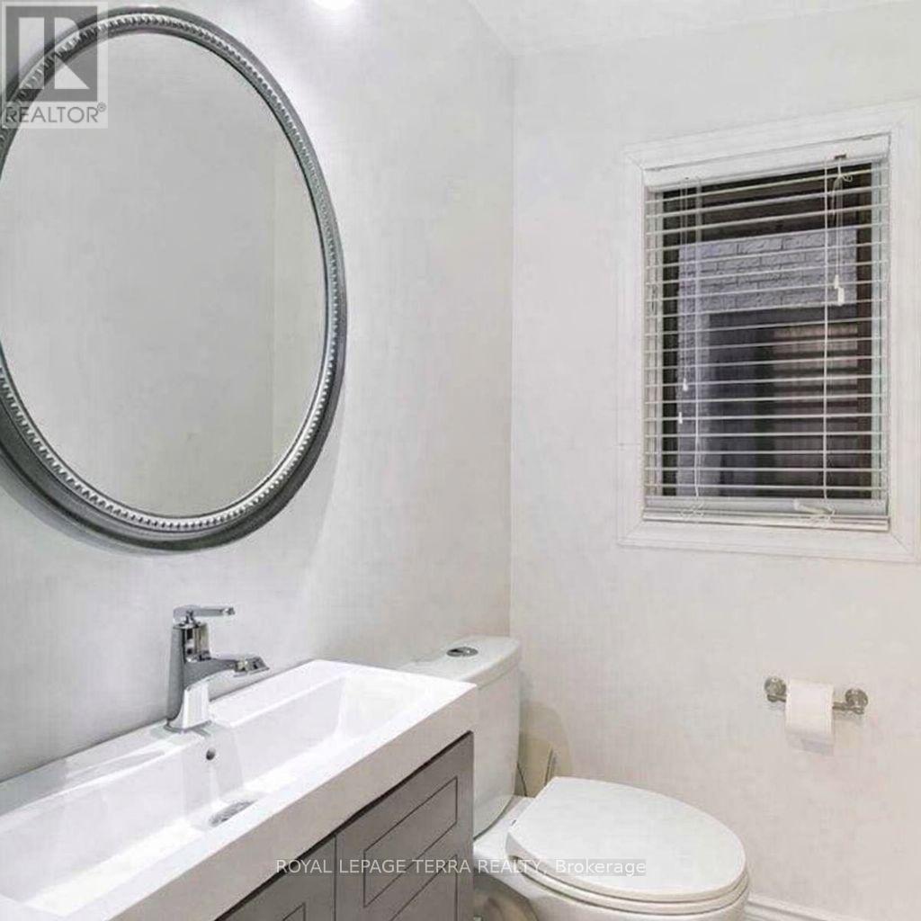 129 Richwood Crescent, Brampton, Ontario  L6X 4N3 - Photo 9 - W12814192