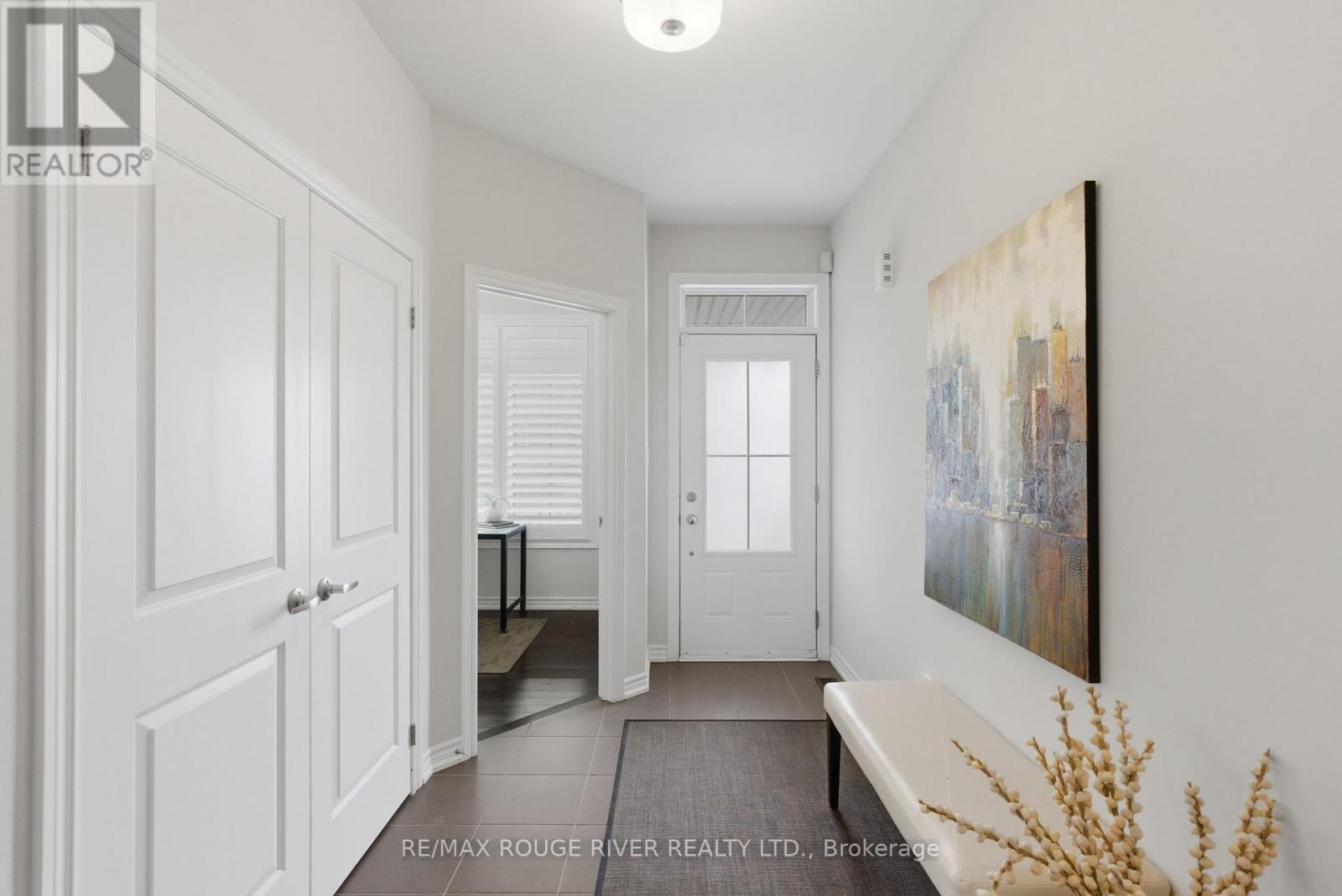 82 Burning Springs Place, Whitby, Ontario  L1M 0K1 - Photo 2 - E12881304