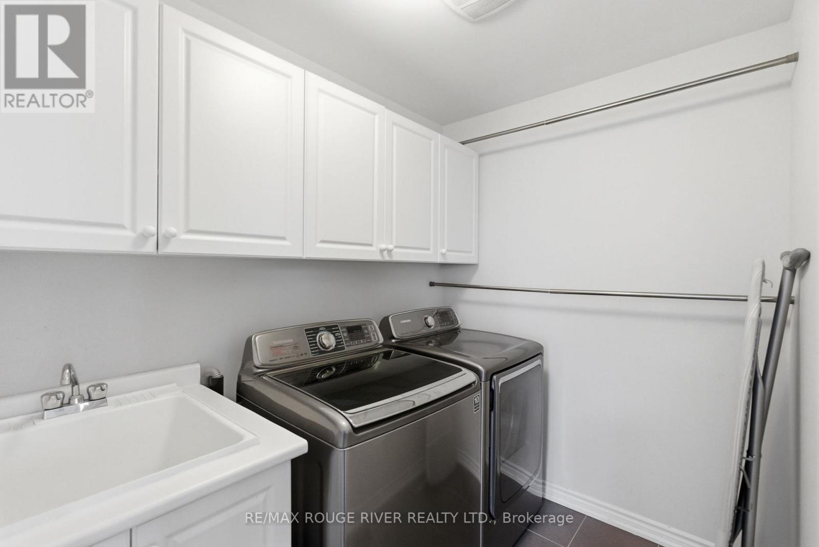 82 Burning Springs Place, Whitby, Ontario  L1M 0K1 - Photo 34 - E12881304