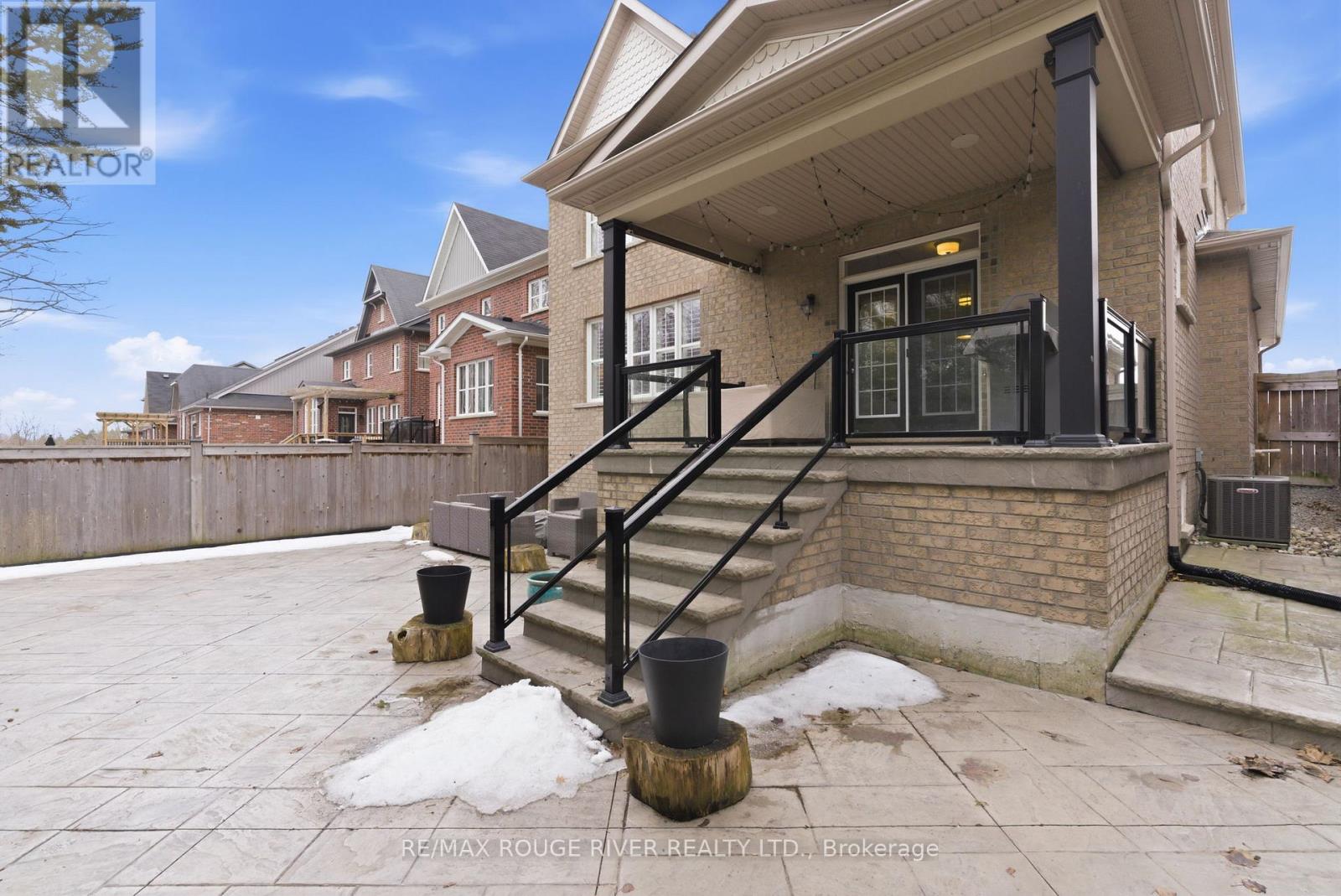 82 Burning Springs Place, Whitby, Ontario  L1M 0K1 - Photo 48 - E12881304