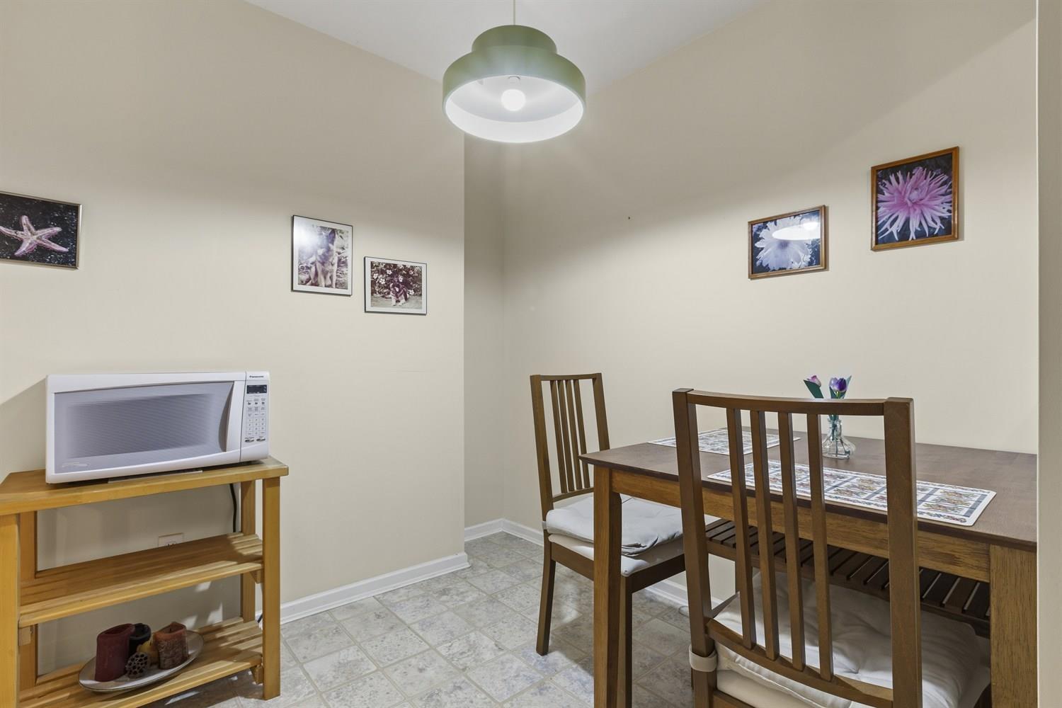 204 1533 Best Street, White Rock, British Columbia  V4B 4E9 - Photo 12 - R3099111