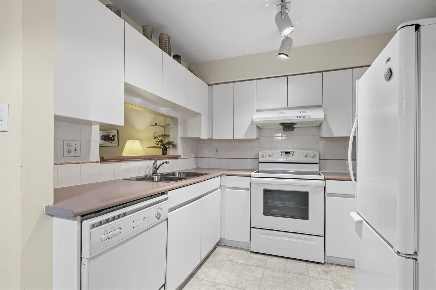 204 1533 Best Street, White Rock, British Columbia  V4B 4E9 - Photo 19 - R3099111