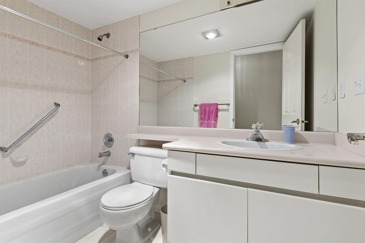 204 1533 Best Street, White Rock, British Columbia  V4B 4E9 - Photo 24 - R3099111