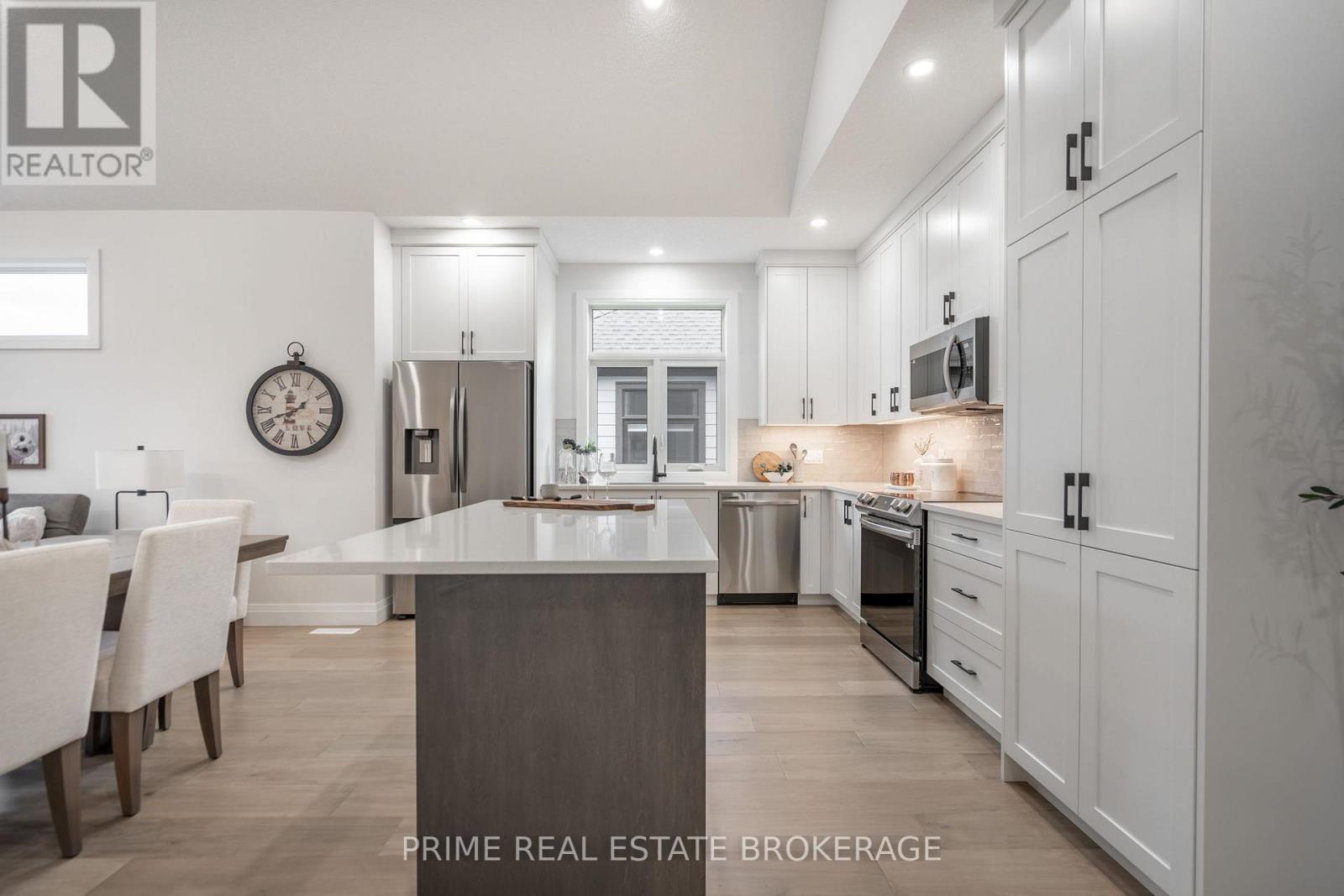 25 - 62 Compass Trail, Central Elgin, Ontario  N5L 0B4 - Photo 8 - X12881262