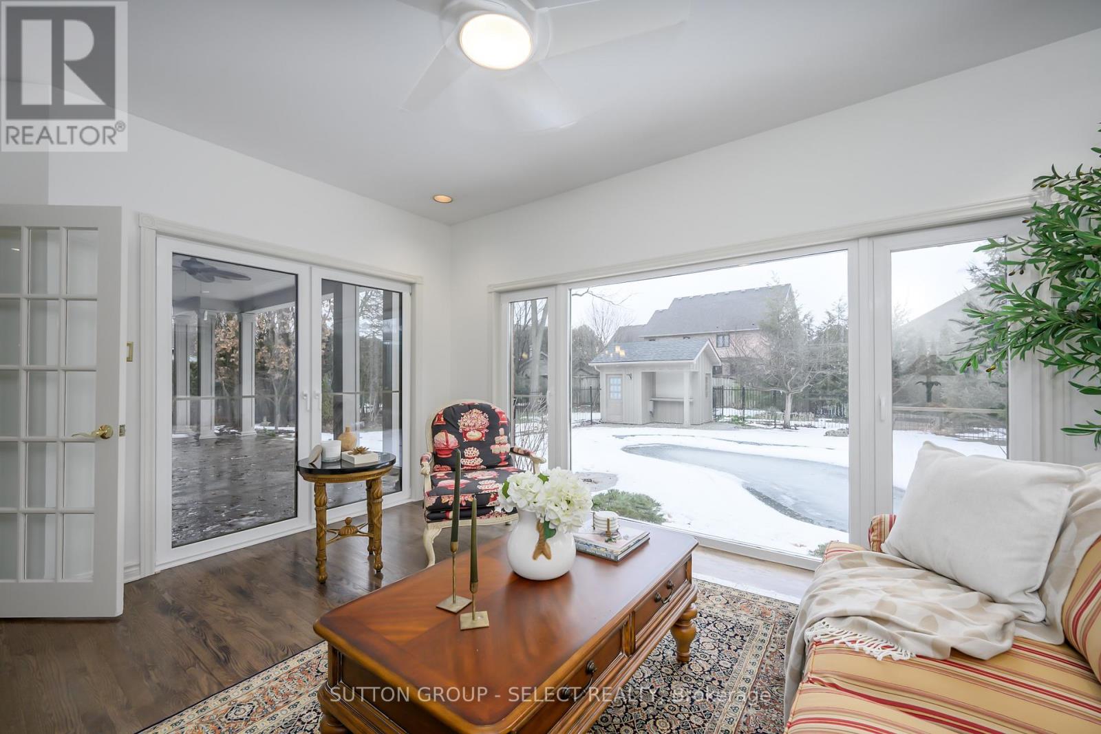 95 Highland Woods Court, London South, Ontario  N6C 5X2 - Photo 11 - X12881316