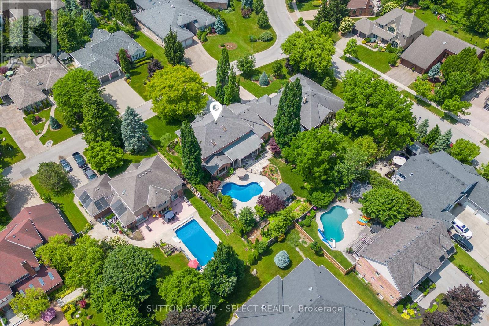 95 Highland Woods Court, London South, Ontario  N6C 5X2 - Photo 39 - X12881316