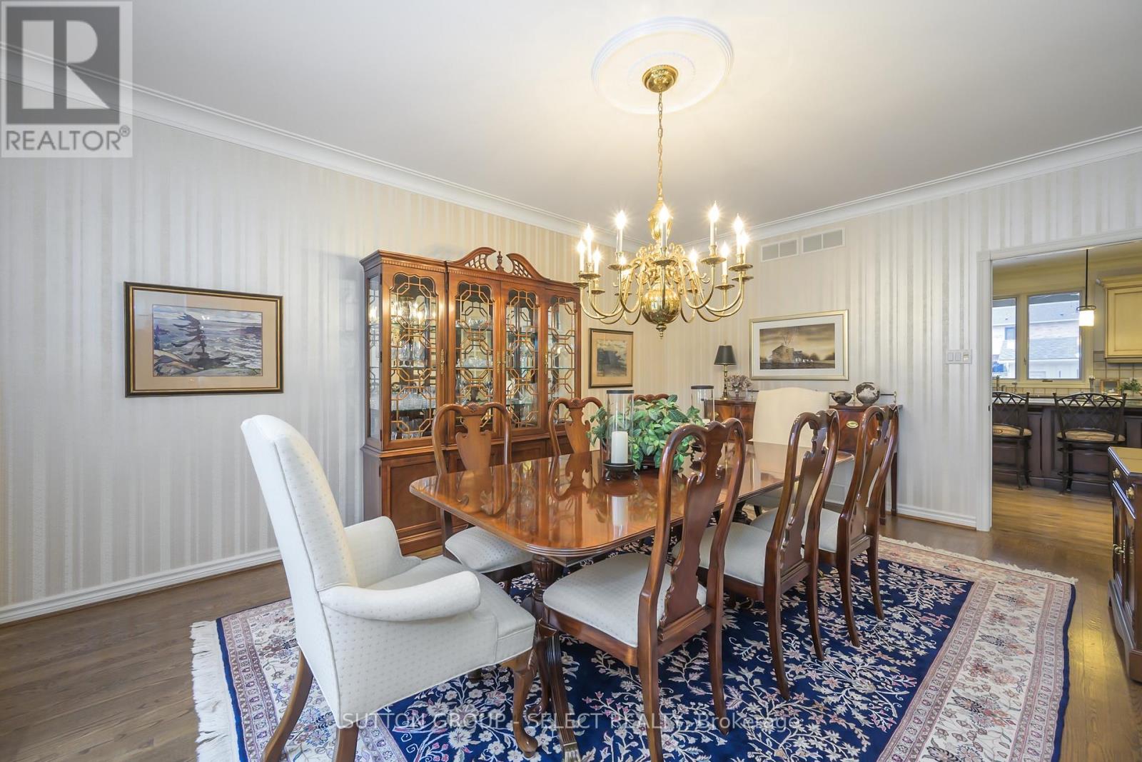 95 Highland Woods Court, London South, Ontario  N6C 5X2 - Photo 8 - X12881316