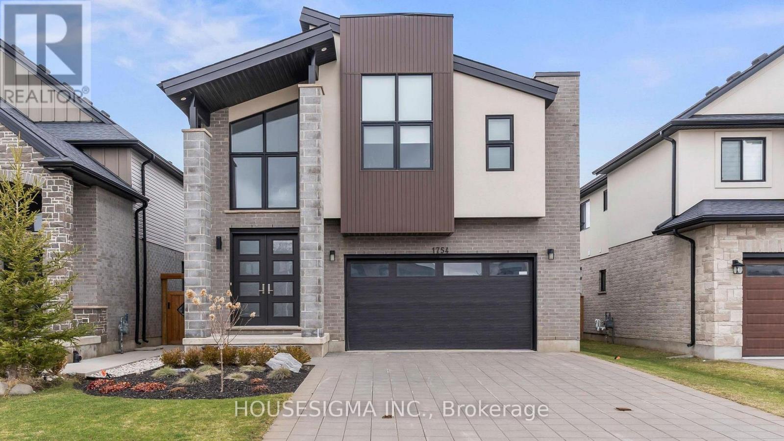 1754 BRAYFORD AVENUE, London South, Ontario