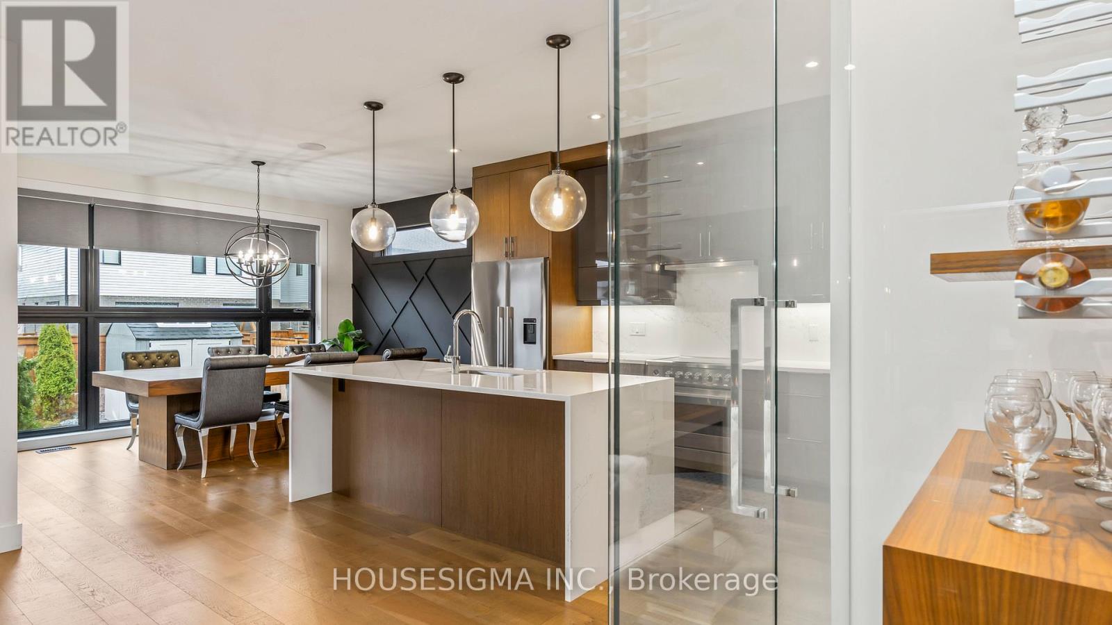 1754 Brayford Avenue, London South, Ontario  N6K 0H4 - Photo 8 - X12881332