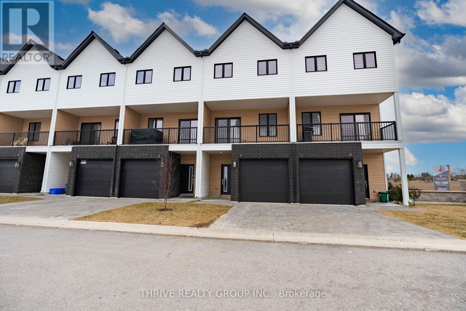 36 - 1595 Capri Crescent, London North, Ontario  N6G 3P2 - Photo 2 - X12881368