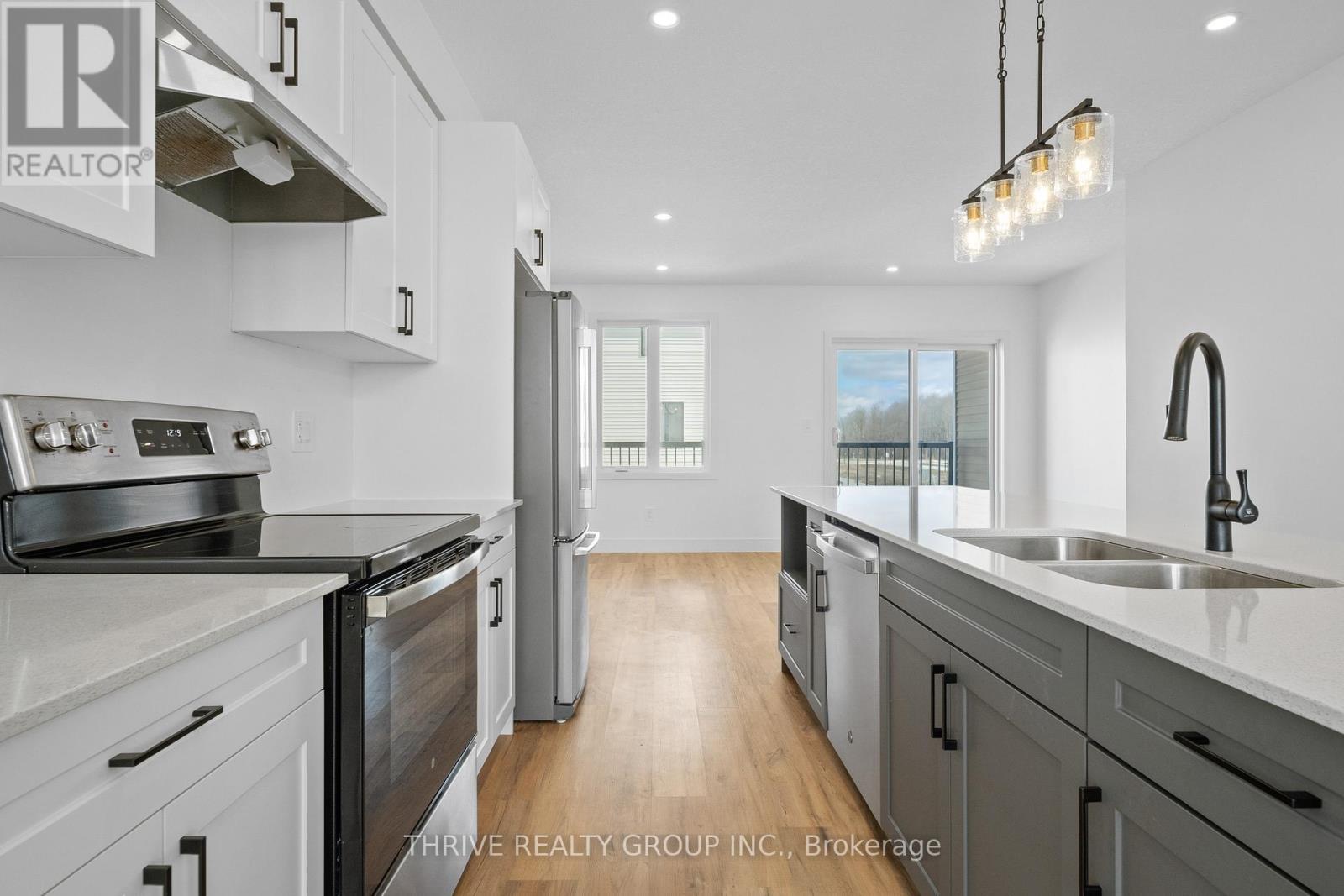 36 - 1595 Capri Crescent, London North, Ontario  N6G 3P2 - Photo 24 - X12881368